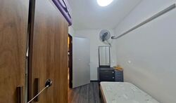 Blk 556 Jurong West Street 42 (Jurong West), HDB Executive #560572241